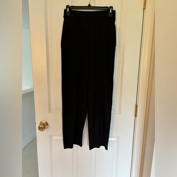 Lululemon Urban Strides Super High Rise Ribbed Casual Pants Black - Picture 3 of 7
